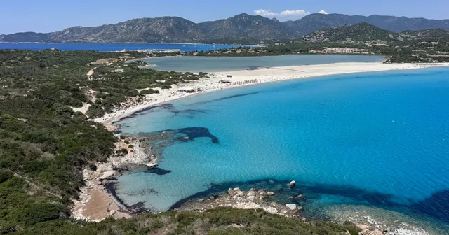 Spiaggia di Notteri a Villasimius, vista aerea